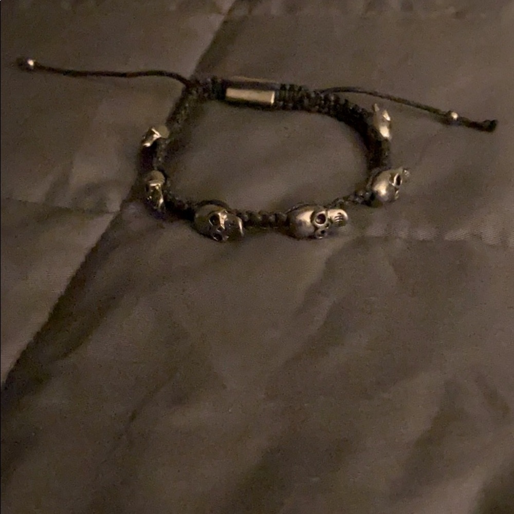 Cool skull bracelet